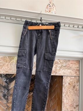 Zara Woman Stretch Cargo Pants in Washed Charcoal